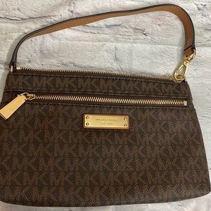 Michael Kohrs Outlet Wristlet